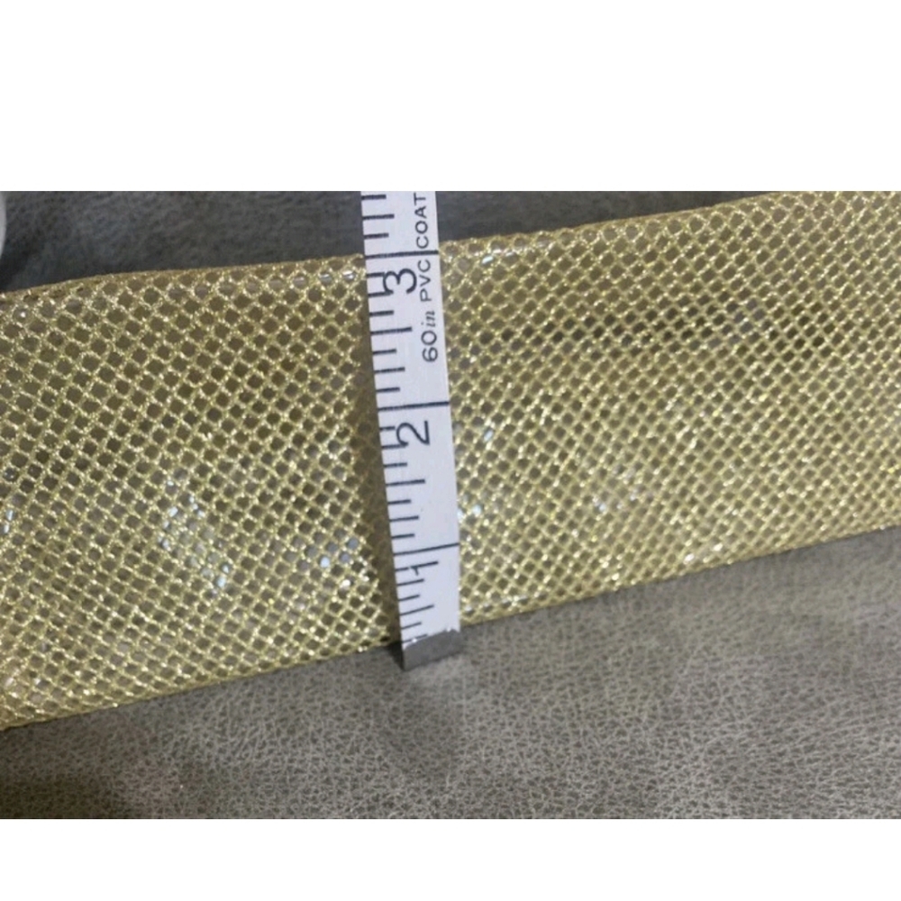 Avon Gold Cosmetic Bag 9"×4"×3" NEW - Picture 4 of 9